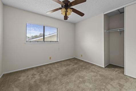 10338 Country Vista San Antonio TX 78240