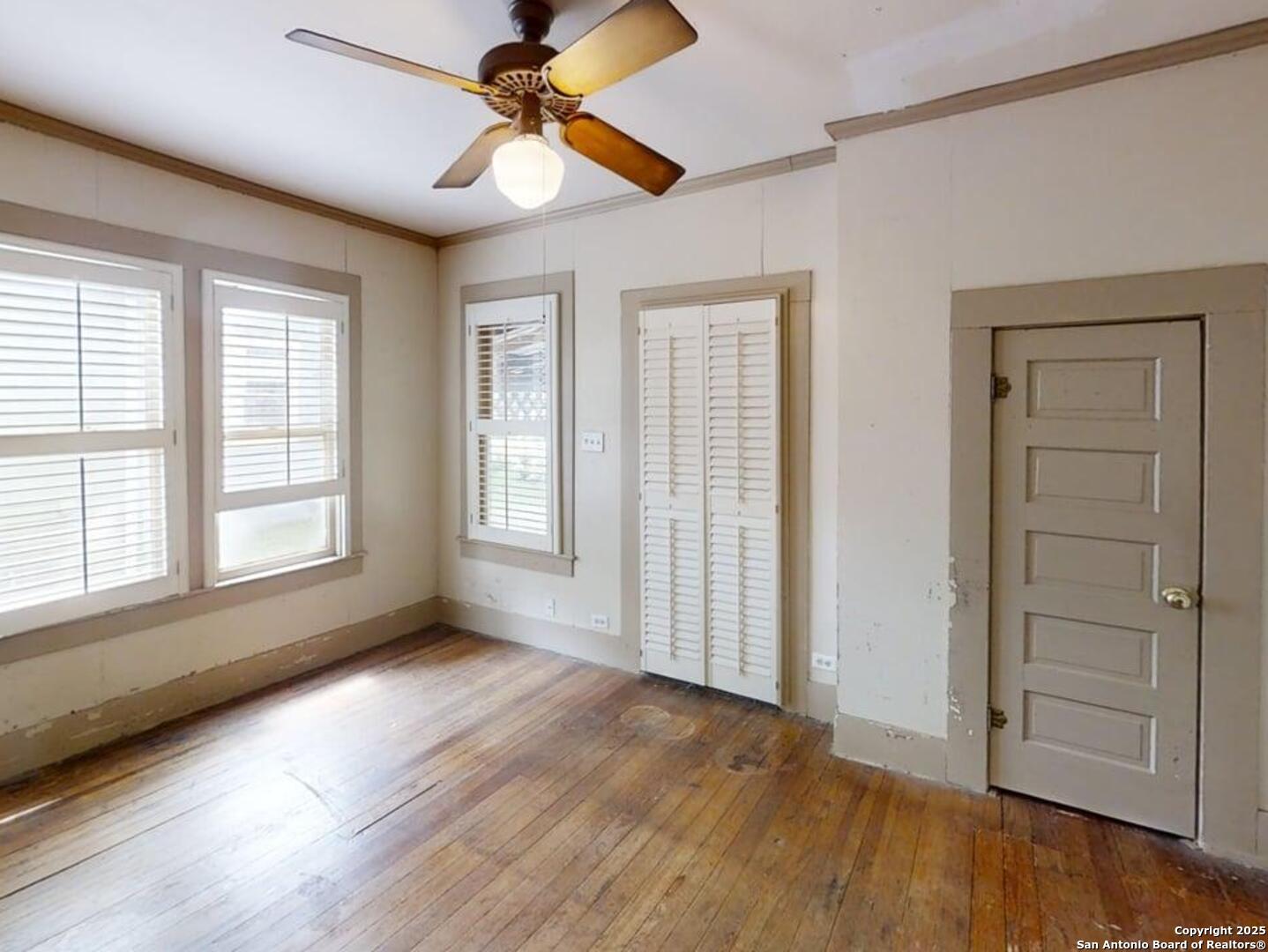519 E Huisache San Antonio TX 78212