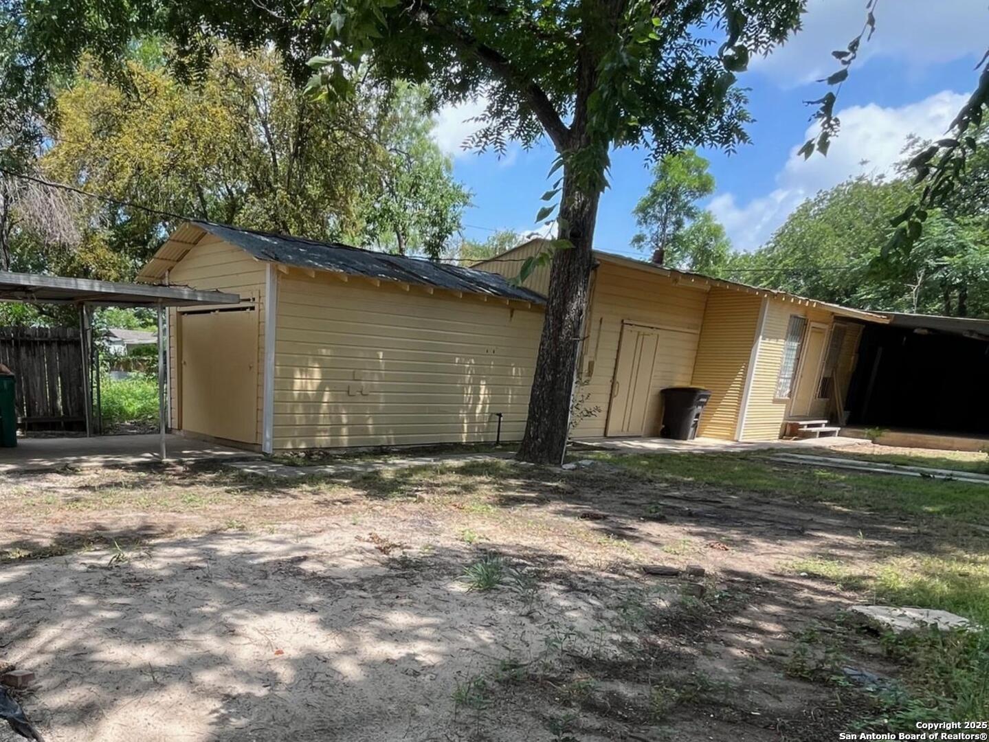 519 E Huisache San Antonio TX 78212