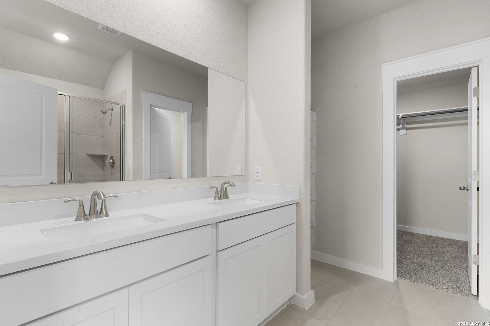 2506 White Daisy Hill Converse TX 78109