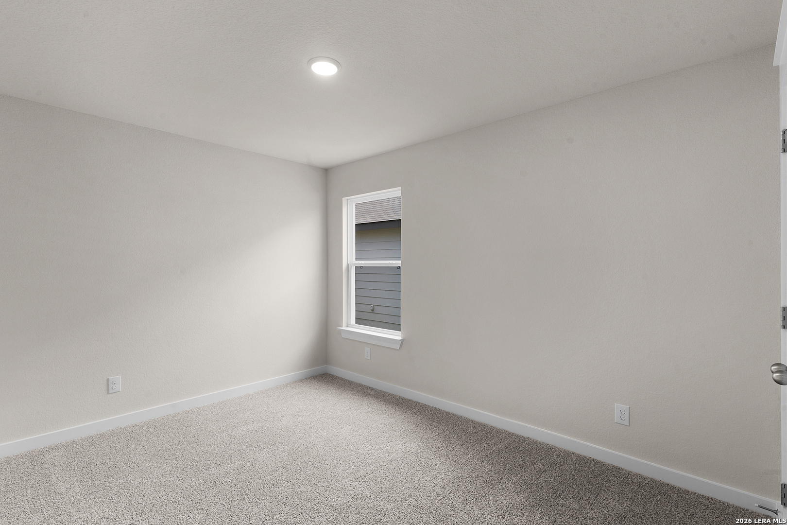 2506 White Daisy Hill Converse TX 78109