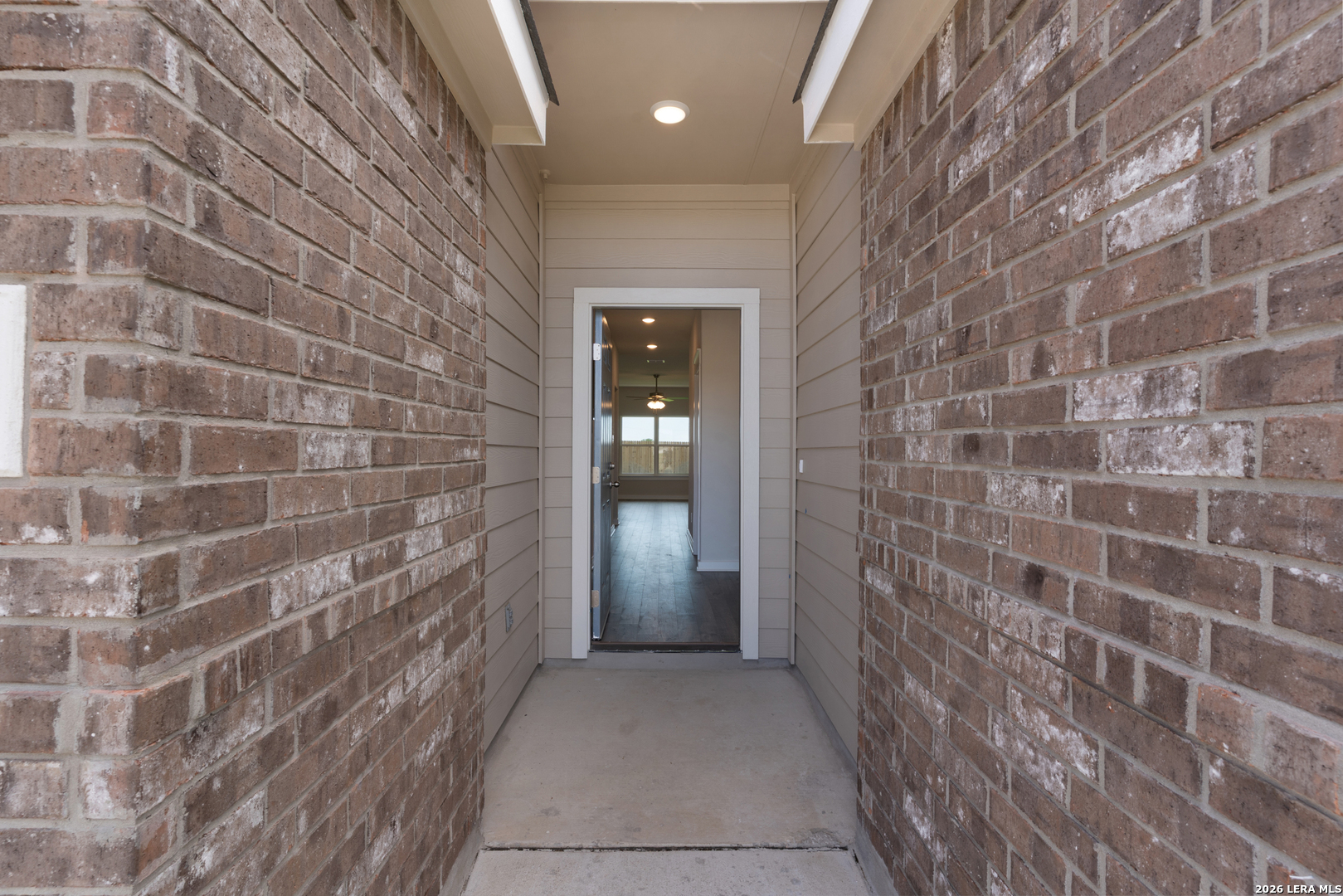 2506 White Daisy Hill Converse TX 78109