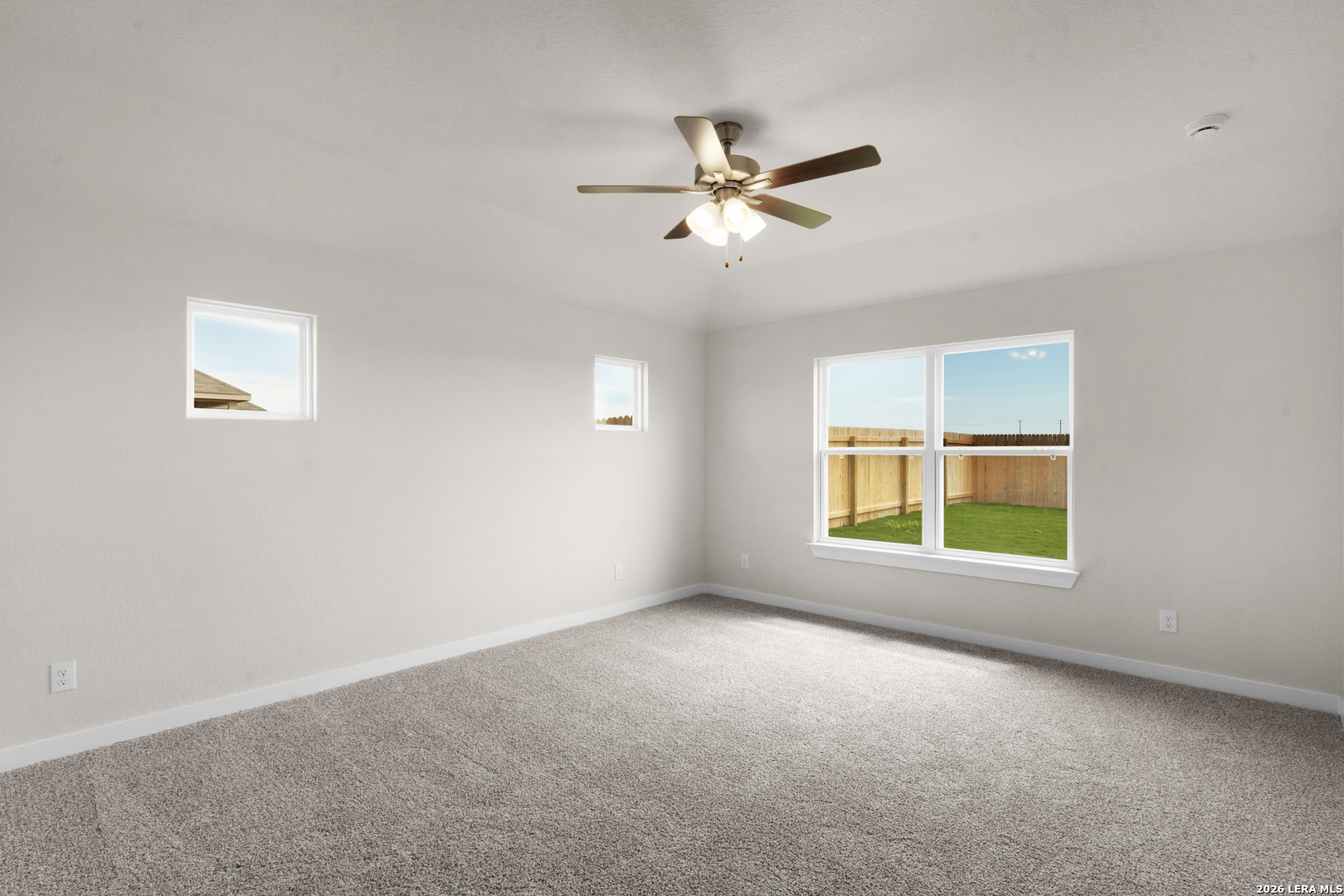 2506 White Daisy Hill Converse TX 78109