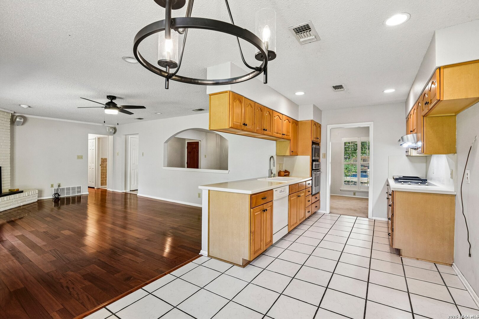 8714 Midcrown Drive Windcrest TX 78239