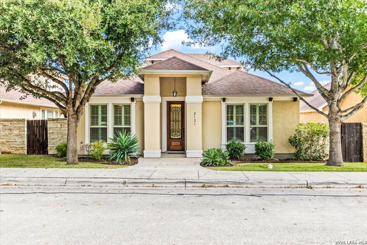 2121 Pecan Leaf New Braunfels TX 78130