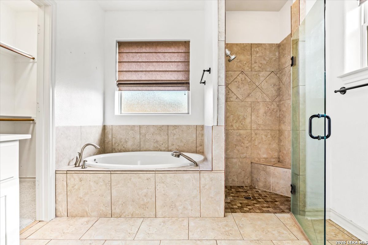 2121 Pecan Leaf New Braunfels TX 78130