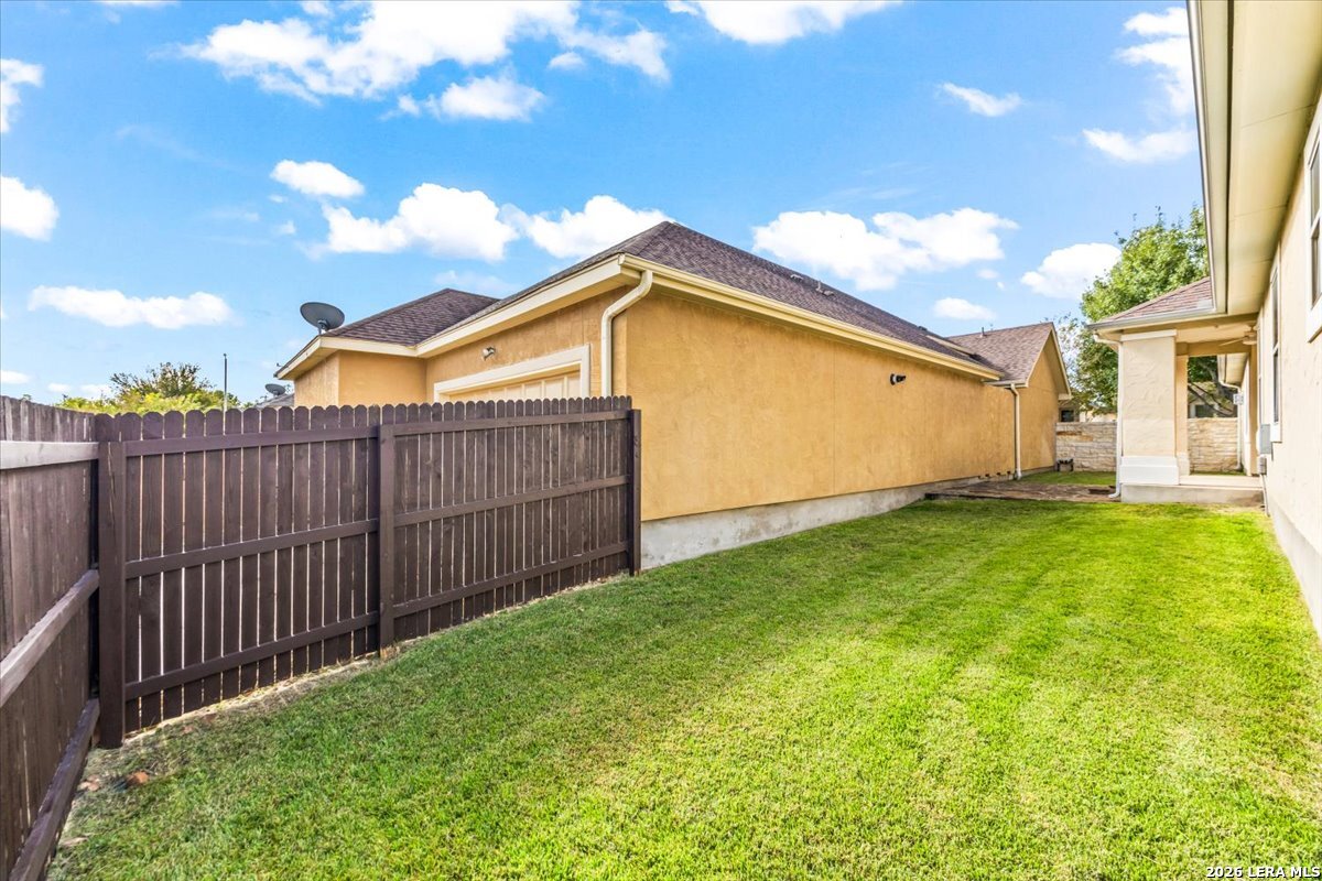 2121 Pecan Leaf New Braunfels TX 78130