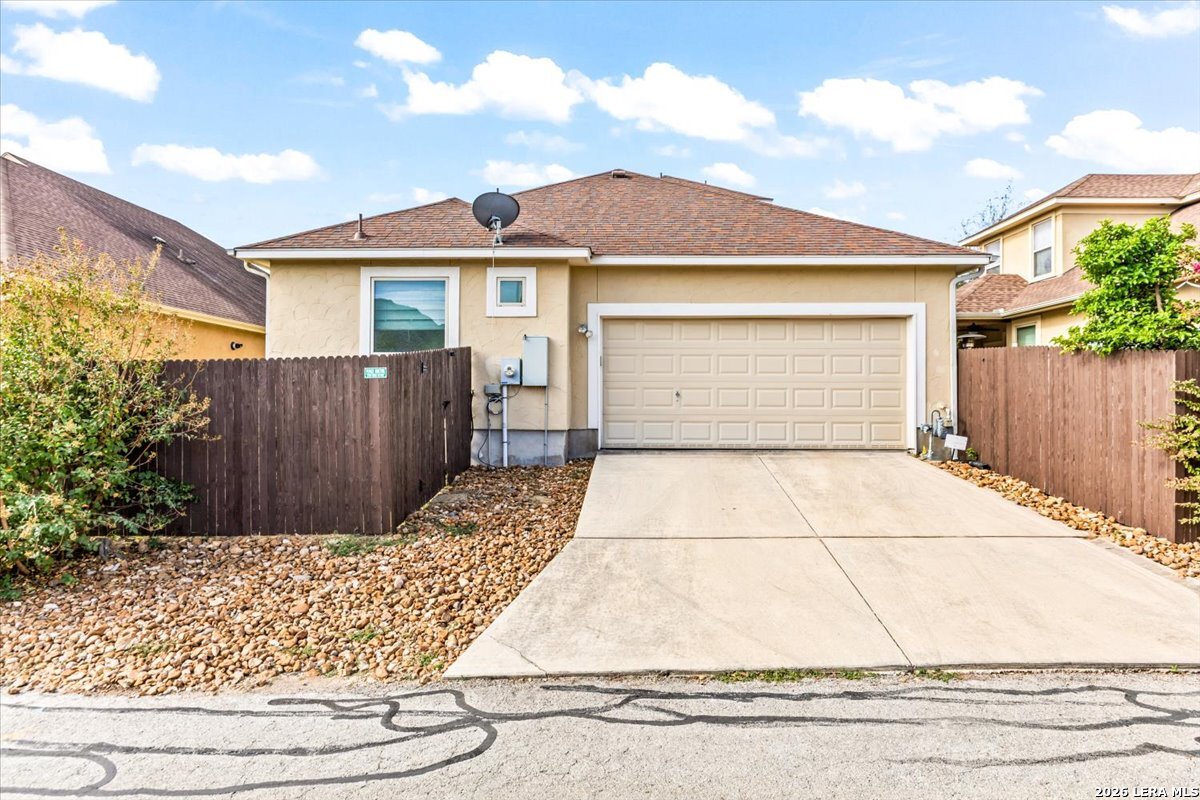 2121 Pecan Leaf New Braunfels TX 78130