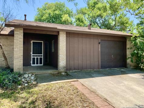 115 N Meadow Street Converse TX 78109