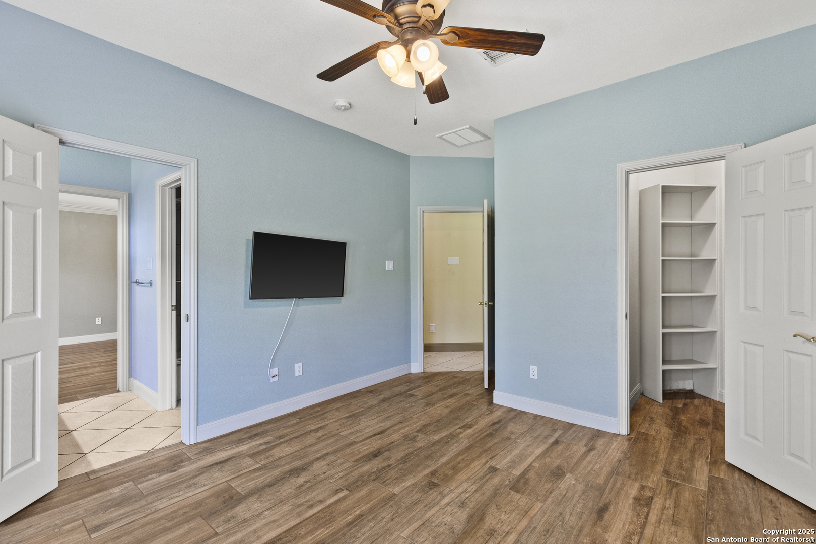 107 Kitty Kat Boerne TX 78006