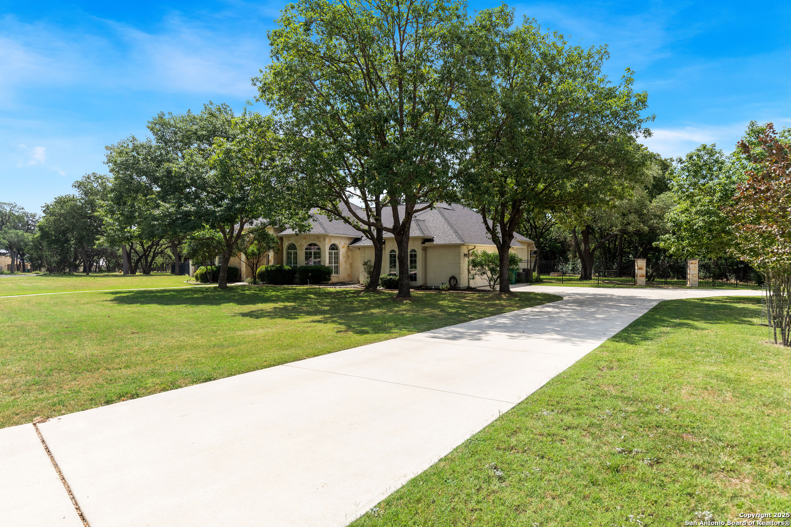 107 Kitty Kat Boerne TX 78006