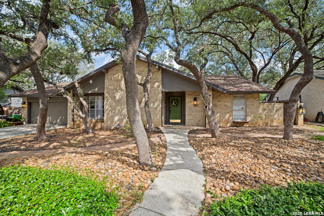 11011 Whispering Wind San Antonio TX 78230
