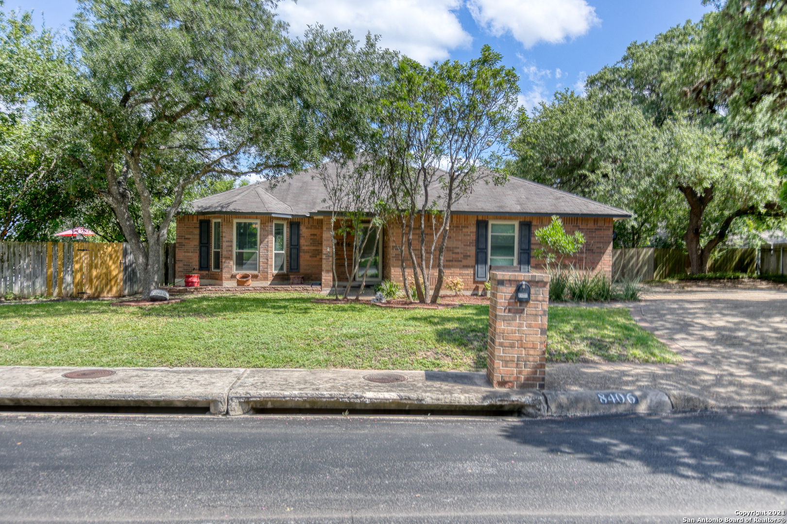 8406 Romney San Antonio TX 78254