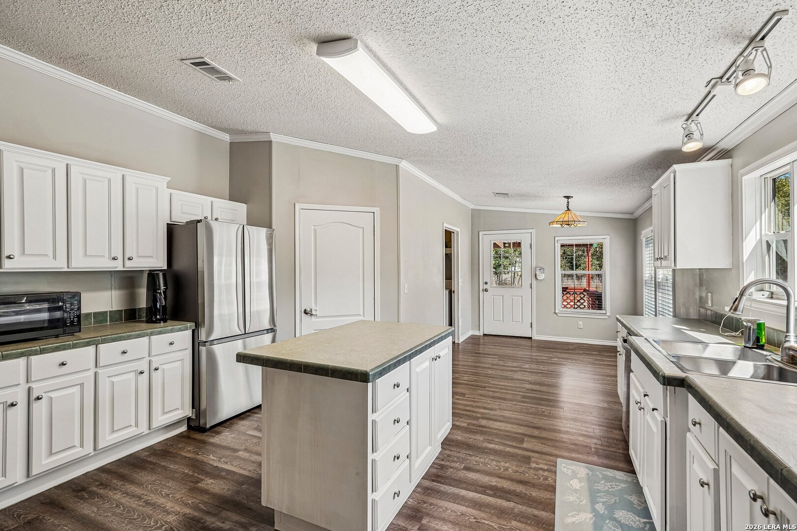 177 Longhorn Road Stockdale TX 78160