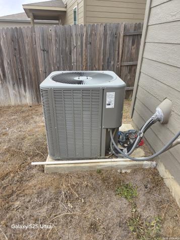 10622 Rayburn Landing San Antonio TX 78252