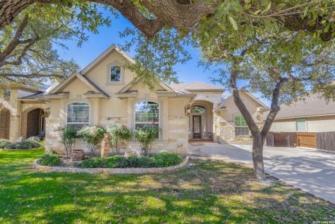 407 Mission Hill Run New Braunfels TX 78132