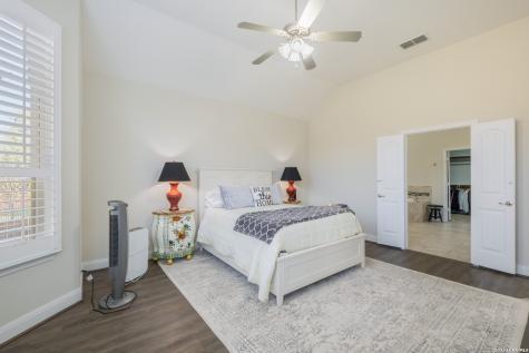 407 Mission Hill Run New Braunfels TX 78132