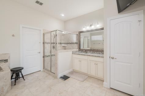 407 Mission Hill Run New Braunfels TX 78132