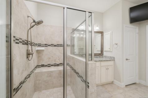 407 Mission Hill Run New Braunfels TX 78132