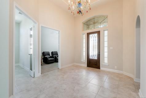407 Mission Hill Run New Braunfels TX 78132