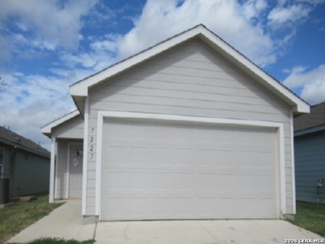 7227 Duck Pond San Antonio TX 78252