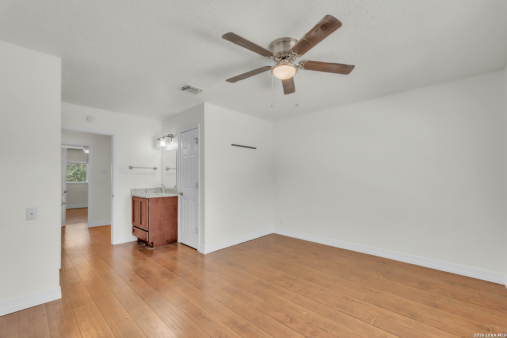 12221 Magnolia Blossom San Antonio TX 78247