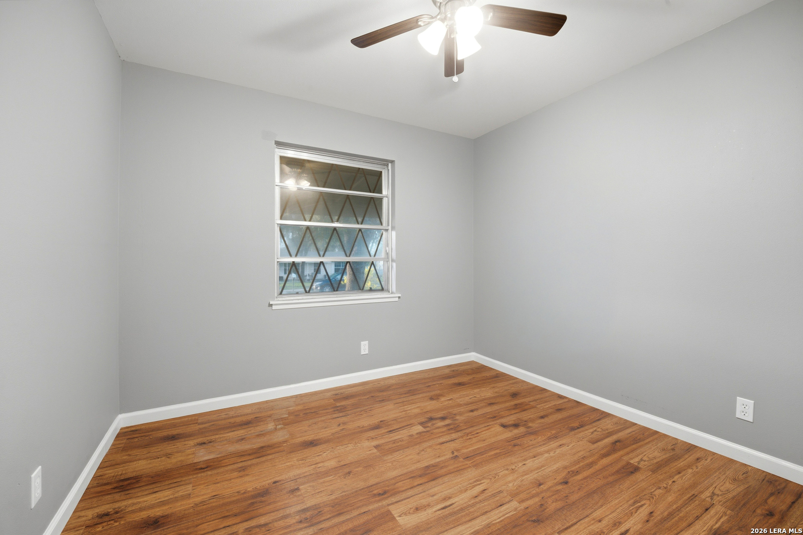 103 Pleasant Valley San Antonio TX 78227