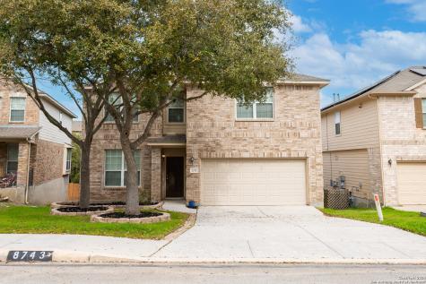 8743 Redbud Woods San Antonio TX 78250