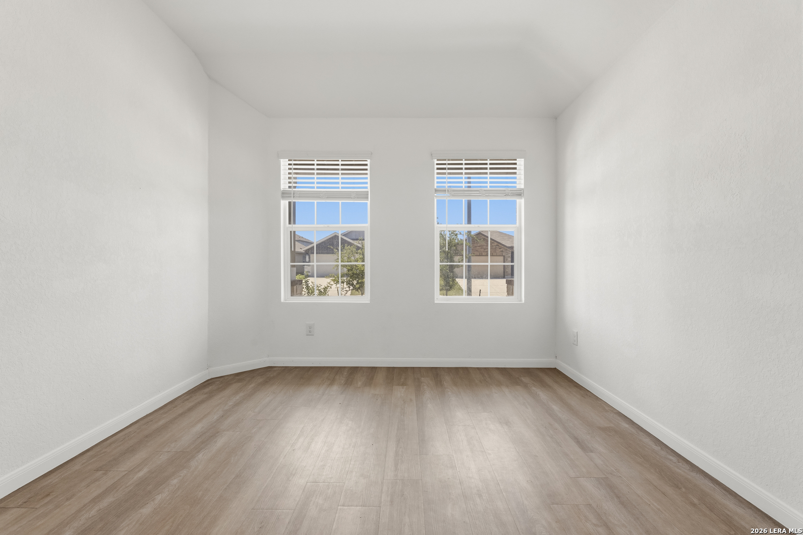 10651 Erinita Way Converse TX 78109