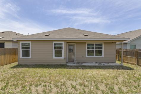 10651 Erinita Way Converse TX 78109