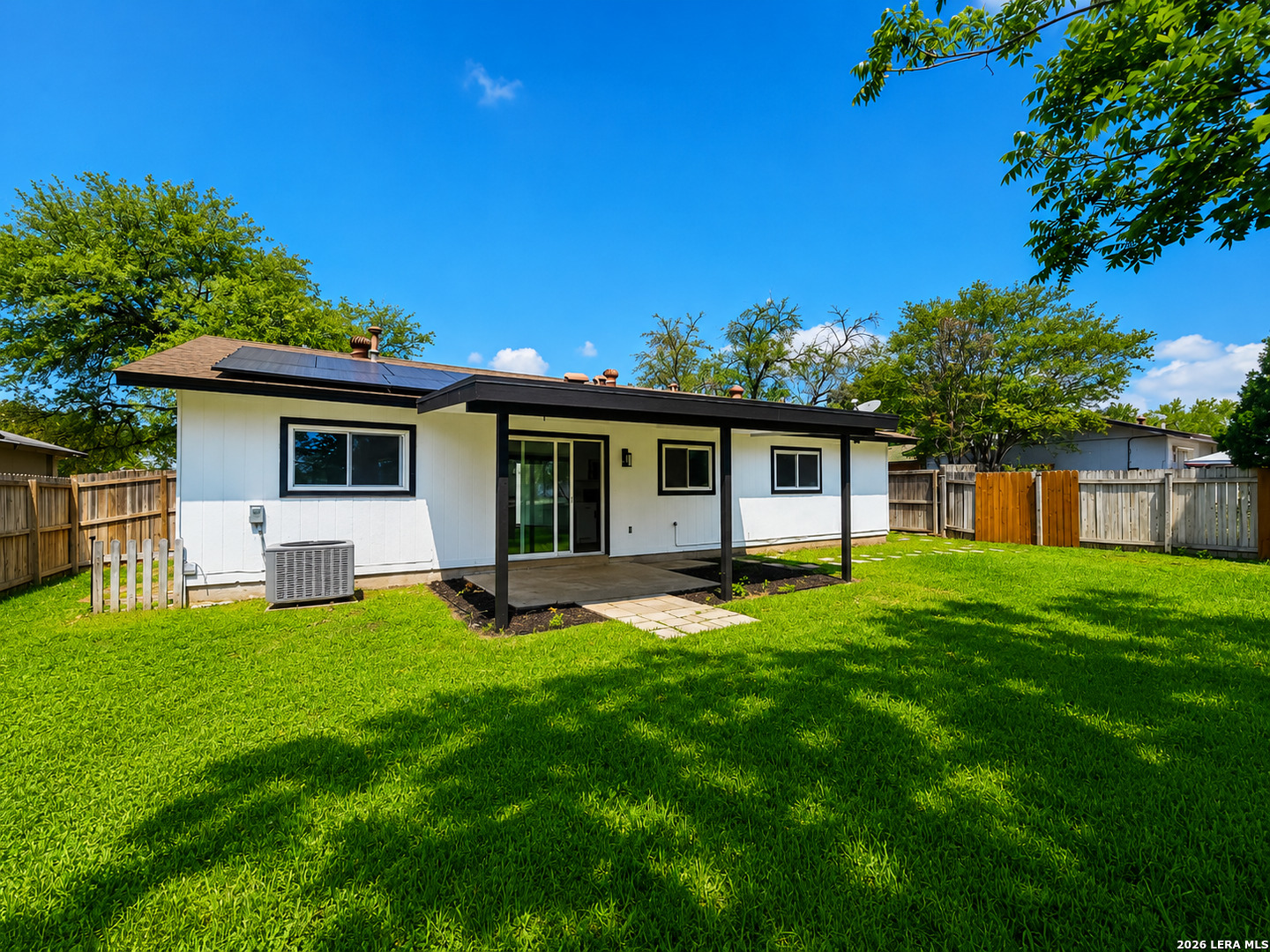 1070 Frost Fire San Antonio TX 78245