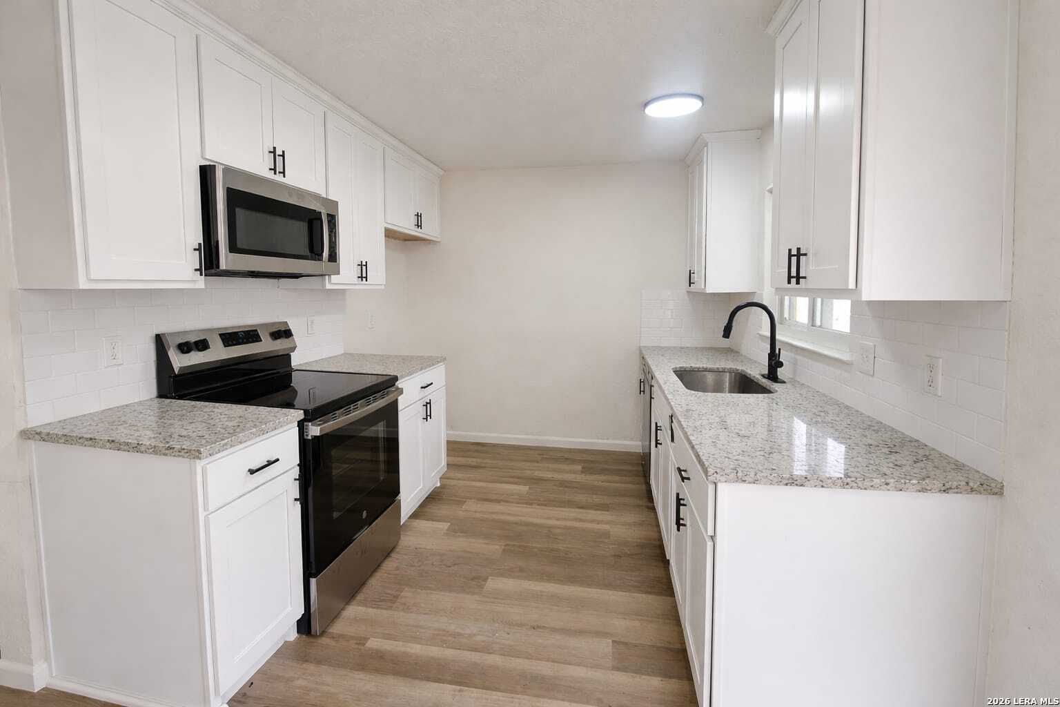 1070 Frost Fire San Antonio TX 78245