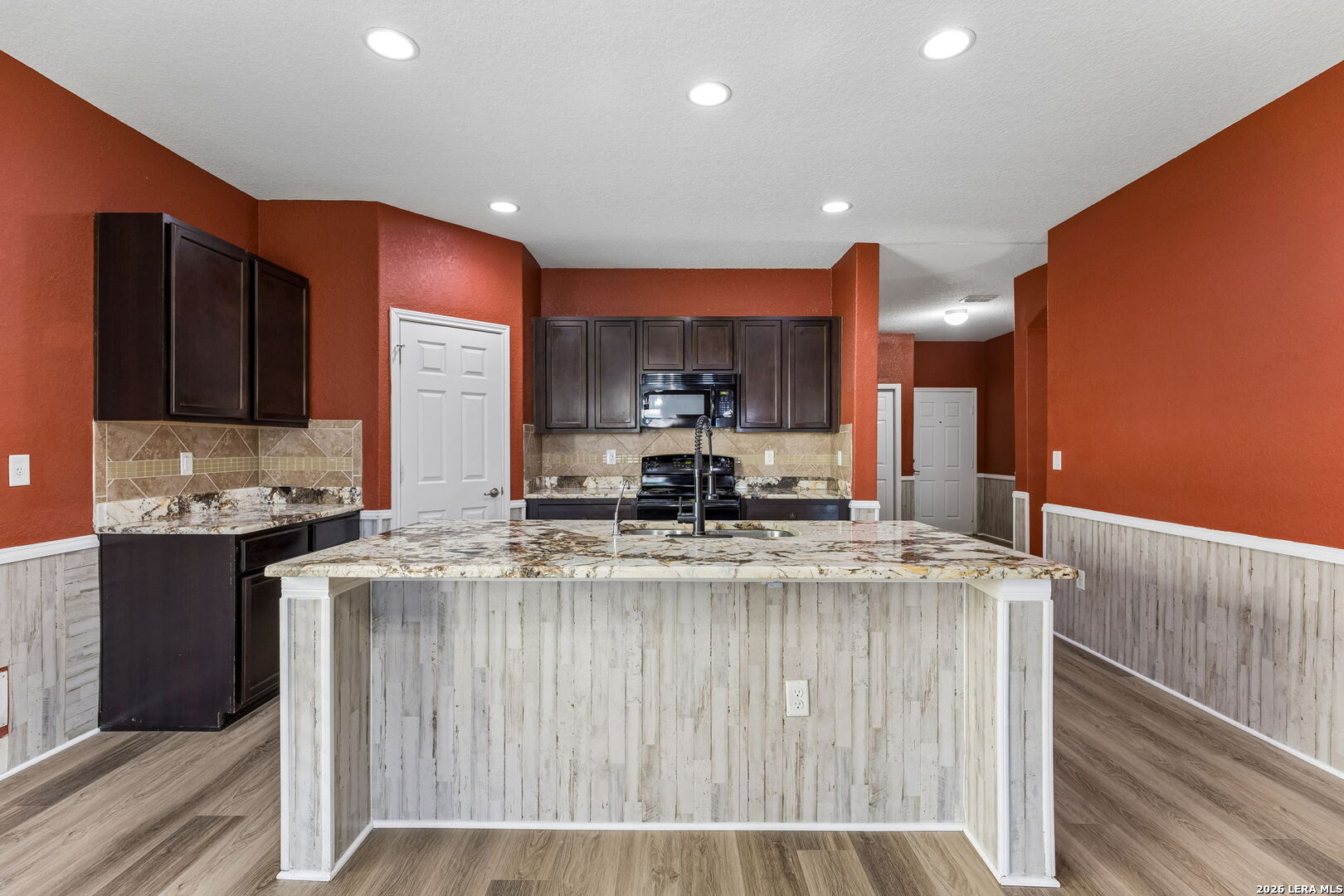 7103 Azalea Square San Antonio TX 78218