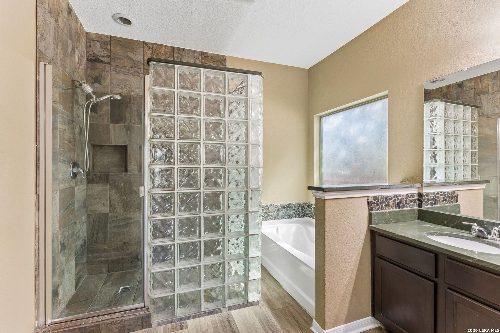 7103 Azalea Square San Antonio TX 78218