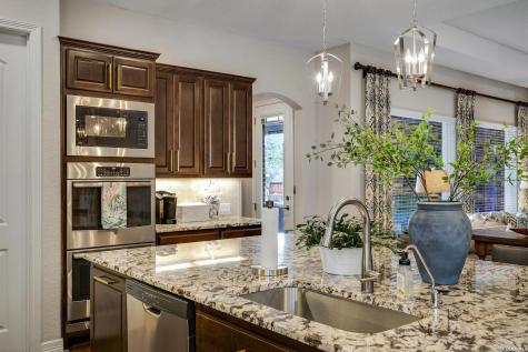 30392 Setterfeld Circle Fair Oaks Ranch TX 78015