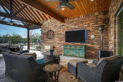 30392 Setterfeld Circle Fair Oaks Ranch TX 78015