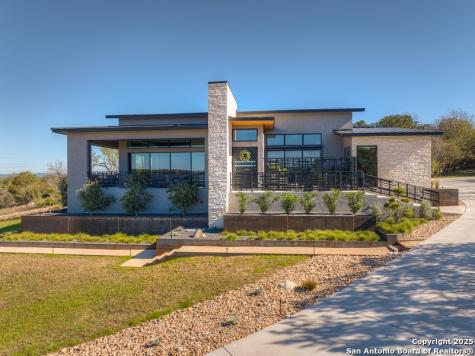 1728 Chardonnay New Braunfels TX 78132