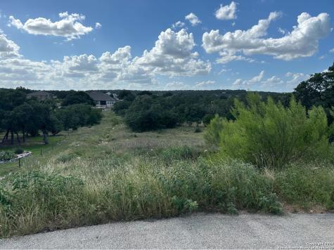 1728 Chardonnay New Braunfels TX 78132