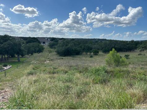 1728 Chardonnay New Braunfels TX 78132