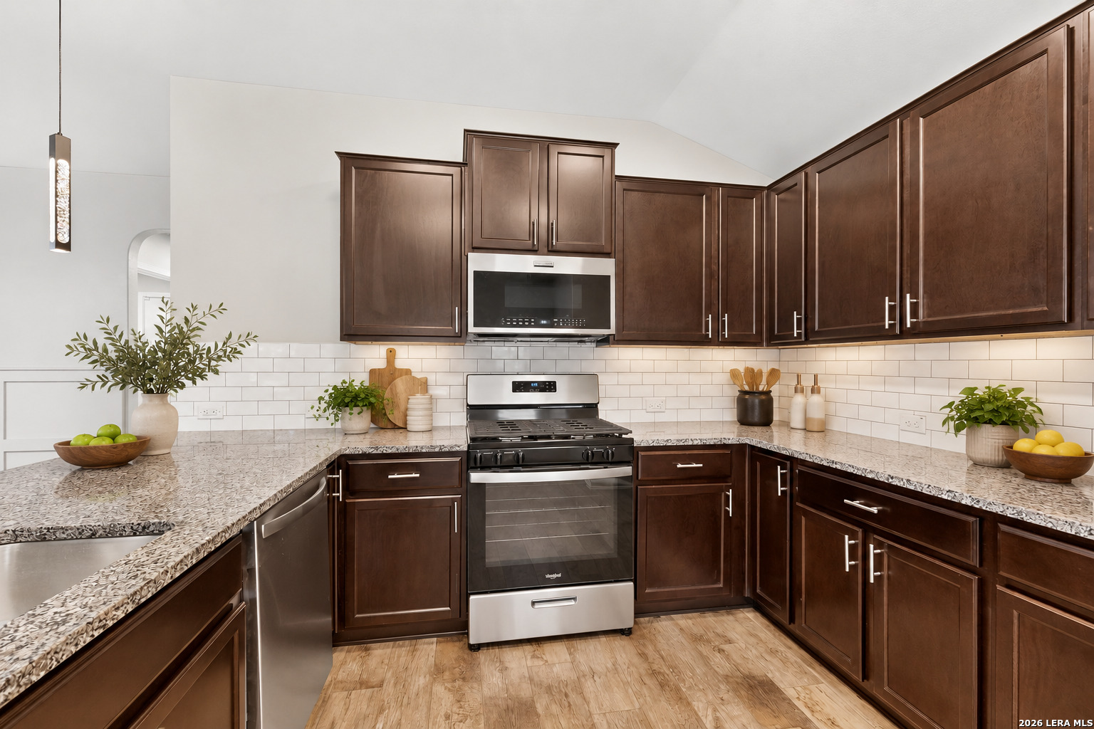6321 Kendall Cove Converse TX 78109