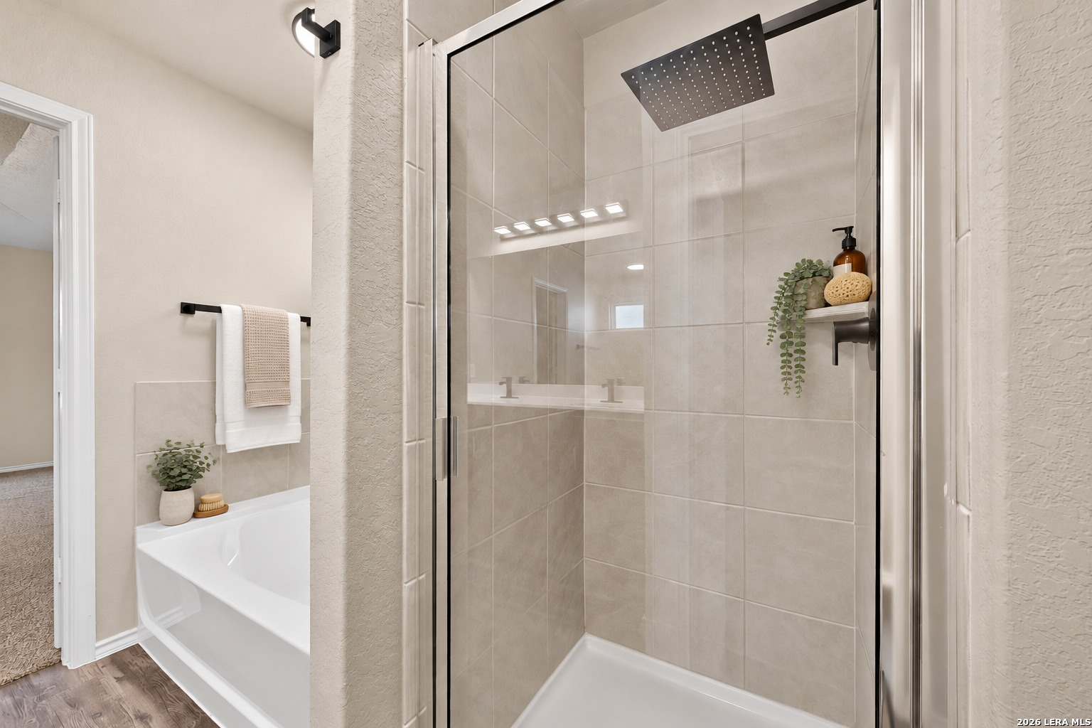 6321 Kendall Cove Converse TX 78109