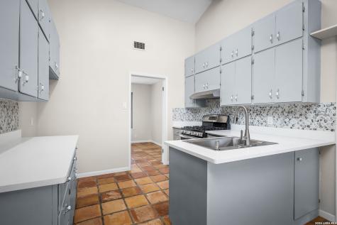 1106 Renee Street Seguin TX 78155