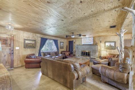 507 Cr 348 Concan TX 78838