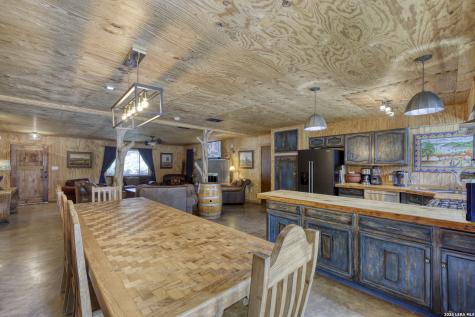 507 Cr 348 Concan TX 78838