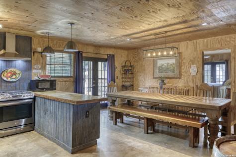 507 Cr 348 Concan TX 78838
