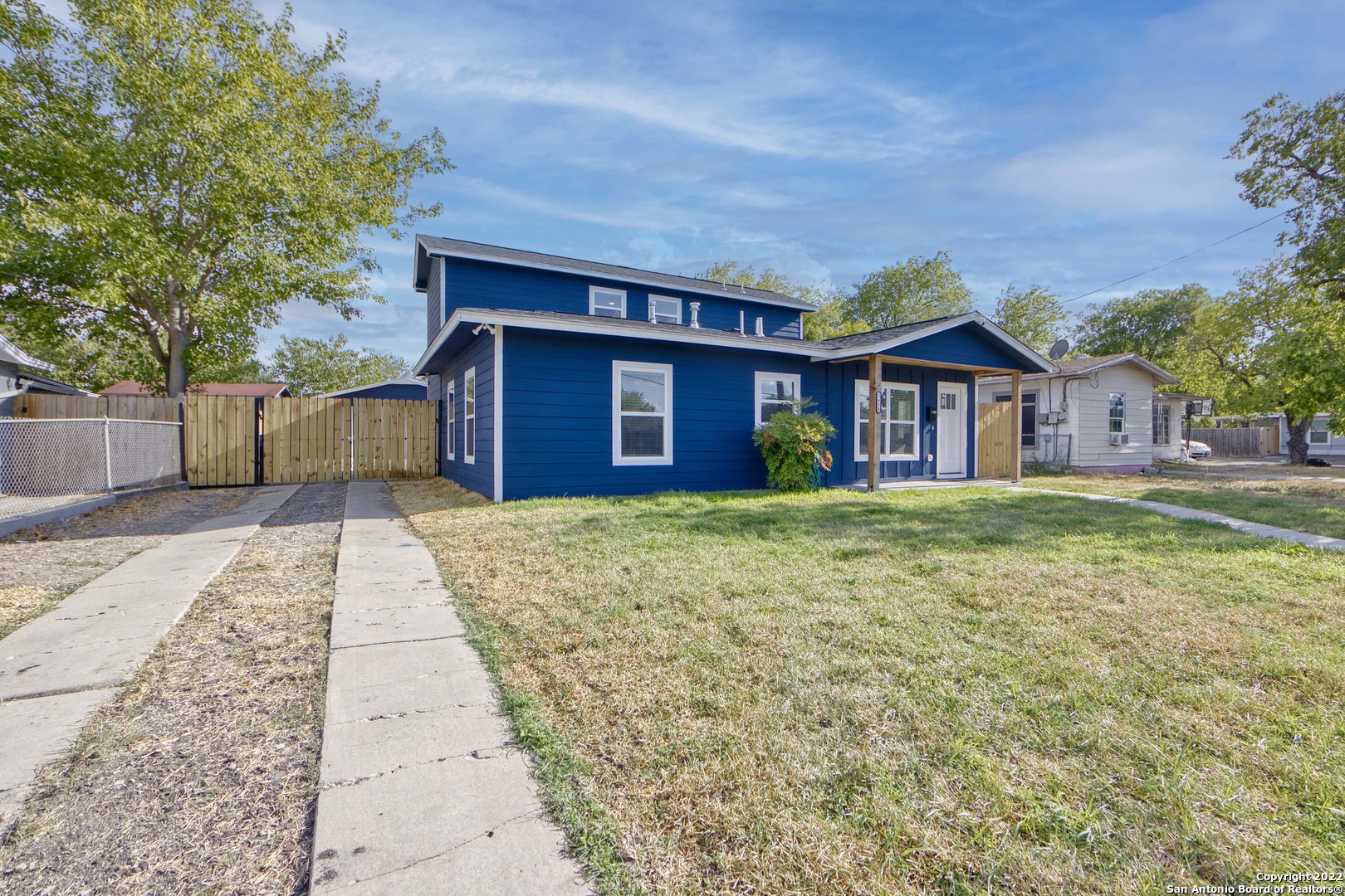 2414 W Craig Place San Antonio TX 78201