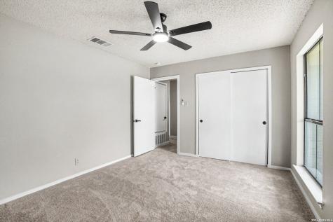 18030 Summer Knoll Drive San Antonio TX 78258