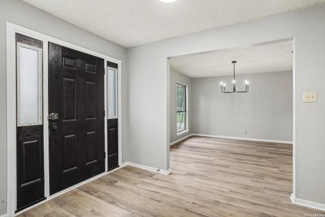18030 Summer Knoll Drive San Antonio TX 78258