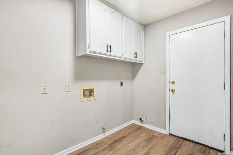 18030 Summer Knoll Drive San Antonio TX 78258