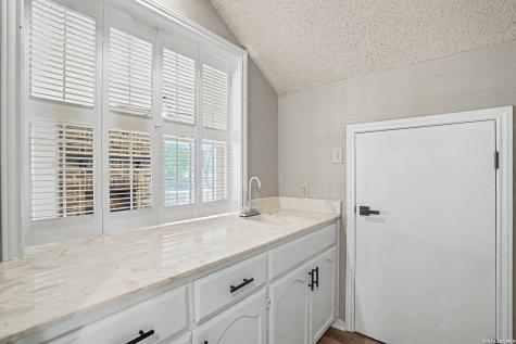 18030 Summer Knoll Drive San Antonio TX 78258